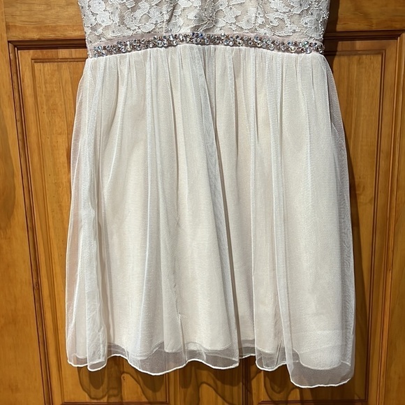 Speechless Lace Beaded Sequin High Neck Mini Dress Medium - Picture 3 of 5